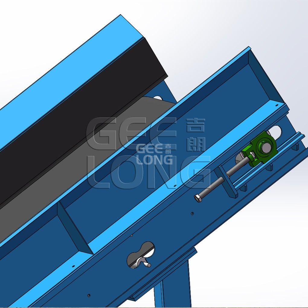Waste veneer conveying belt